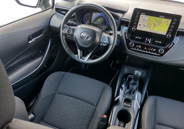 Toyota Corolla cena 86500 przebieg: 14000, rok produkcji 2019 z Chęciny małe 191